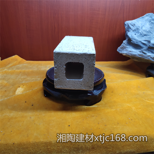 益陽市湘陶建筑材料有限公司,益陽實(shí)心燒結(jié)磚銷售,古建磚瓦銷售,文化磚哪里好